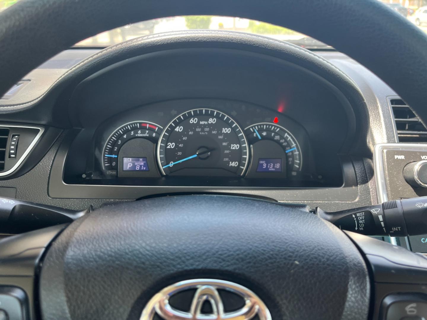 2015 Ruby Flare Pearl Toyota Camry LE (4T1BF1FKXFU) with an 2.5L L4 DOHC 16V engine, 6-Speed Automatic transmission, located at 1633 W Kimberly, Davenport, IA, 52806, (563) 323-5341, 41.559456, -90.598732 - Photo#5